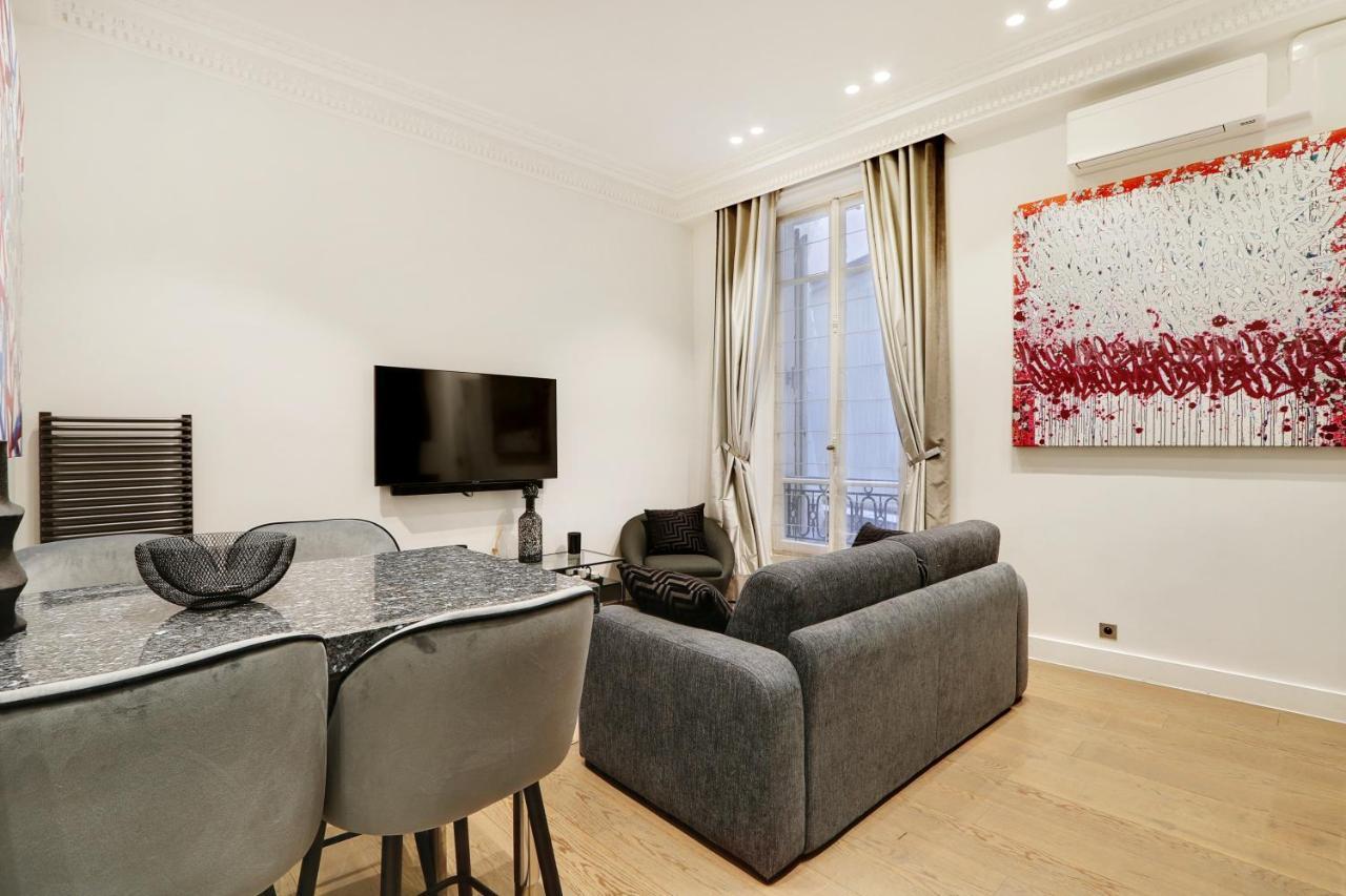 Pick A Flat'S Apartment In Triangle D'Or - Pierre 1Er De Serbie Paris Exterior foto