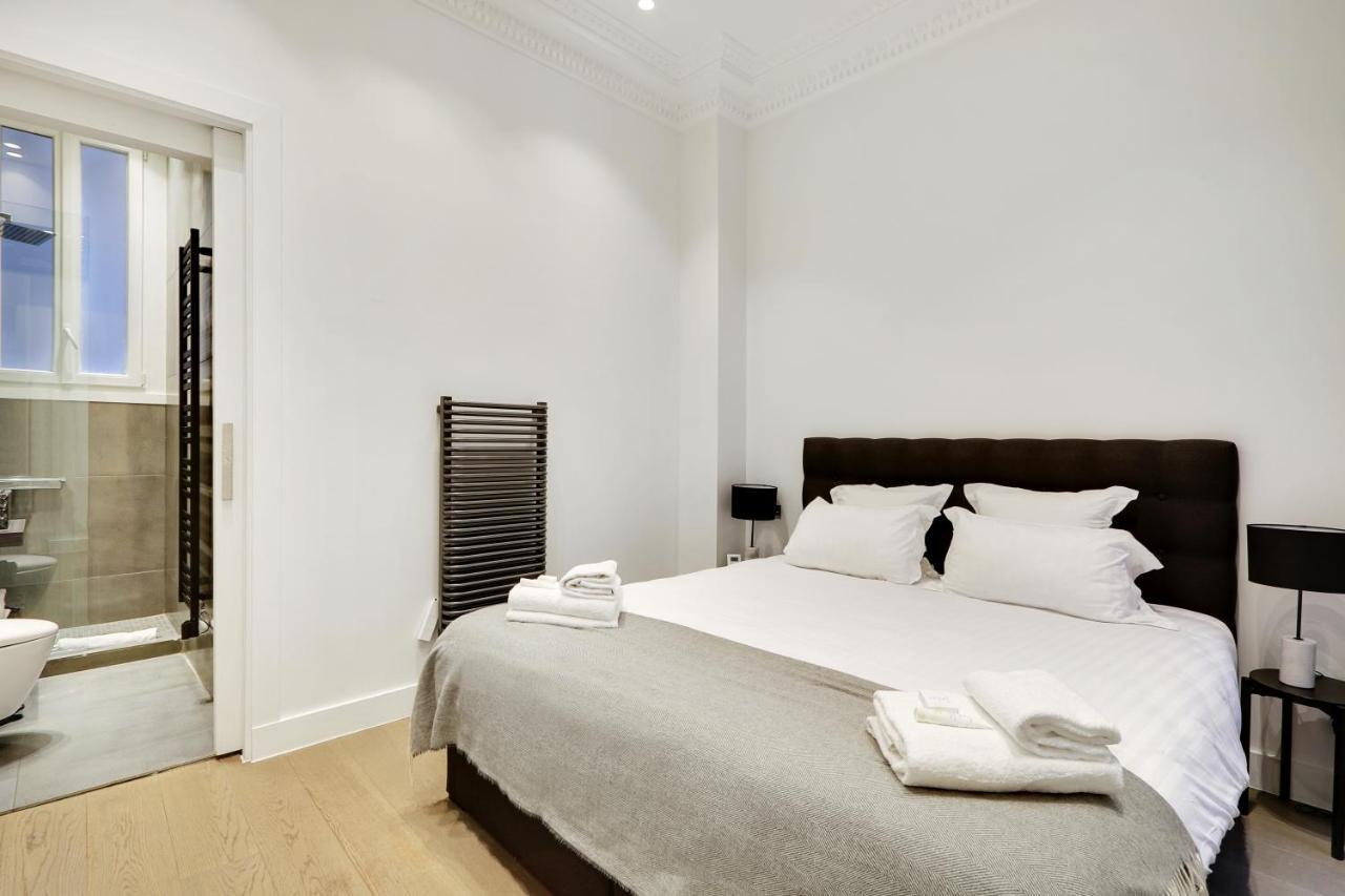 Pick A Flat'S Apartment In Triangle D'Or - Pierre 1Er De Serbie Paris Exterior foto
